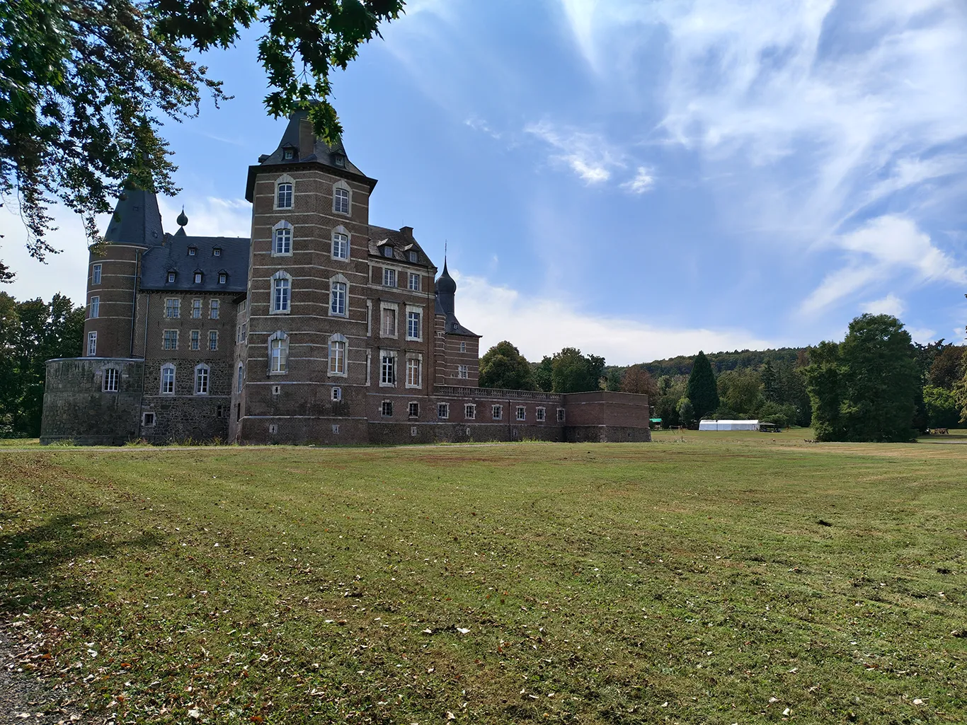 Zelte aufbauen